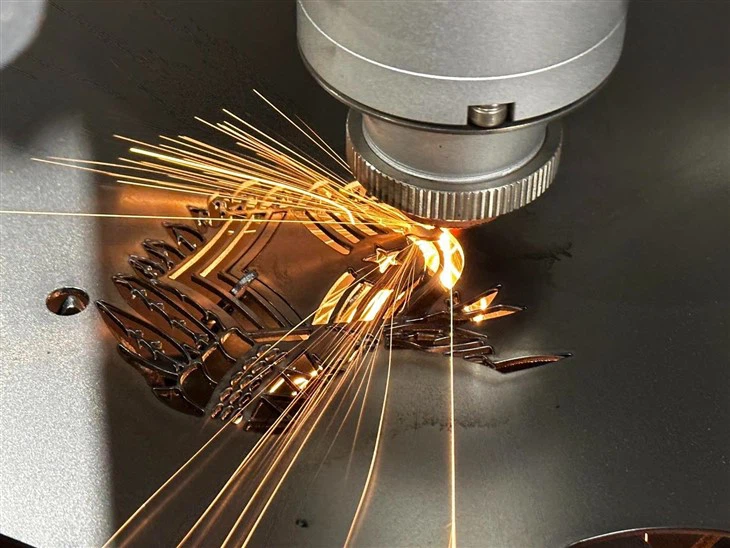 Fiber Laser Metal Cutting Machine